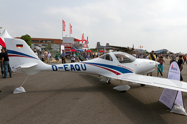 Aquila A-210 AT01