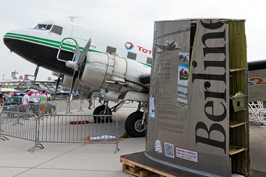 Douglas DC-3 / C-47 Dakota