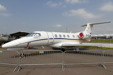 Embraer Phenom 300