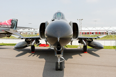 McDonnell Douglas F4-F Phantom II