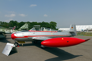 Hispano Aviación HA-200 Saeta