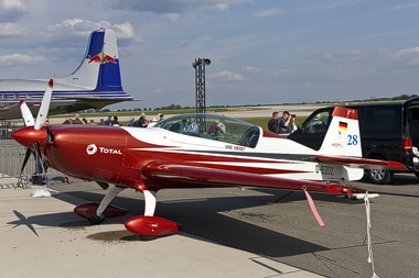 Extra 300 L