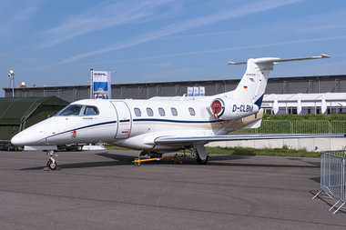 Embraer Phenom 300