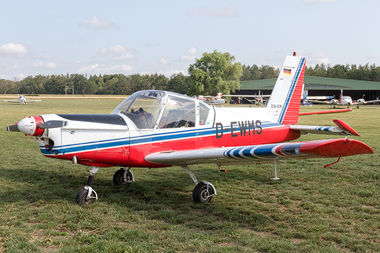 Zlin Z-42MU
