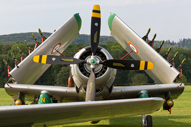 Douglas AD-4N Skyraider