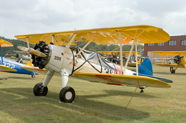 Boeing Stearman (N5527N)