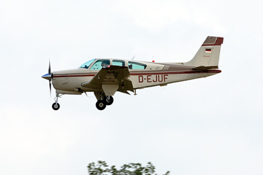 Beechcraft Model 33 Bonanza