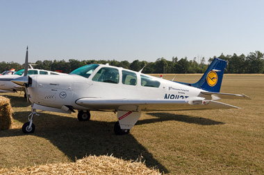 Beechcraft Model 33 Debonair