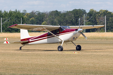 Cessna 180