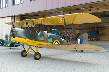 De Havilland D.H.82 Tiger Moth