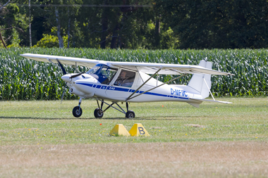 Ikarus C42b