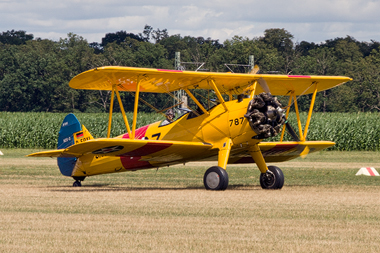 Boeing Stearman (D-EQXL)