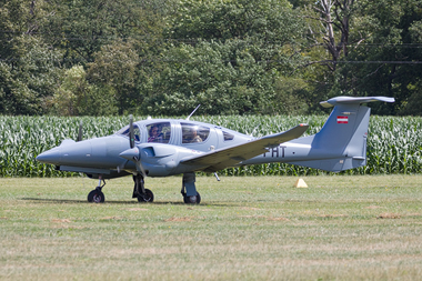 Diamond DA62