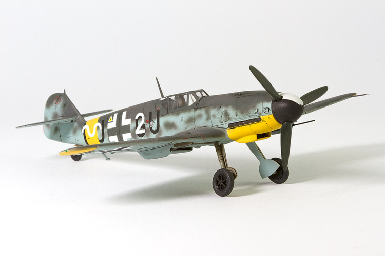 Bf 109 G-4/R6