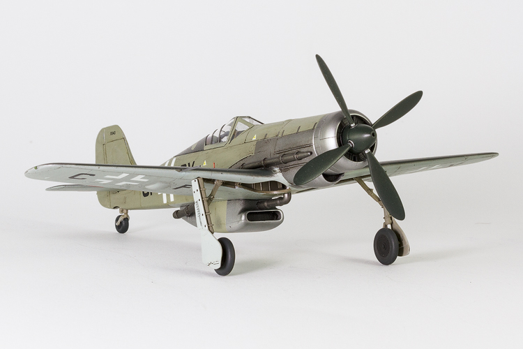 Fw 190 V18