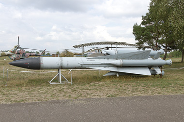 Boden-Luft Rakete S-200 Wega