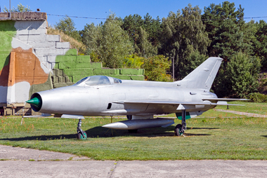 MiG-21F-13
