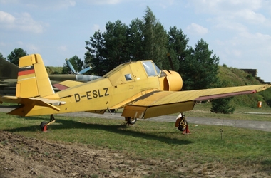 Let Z-37A Cmelak