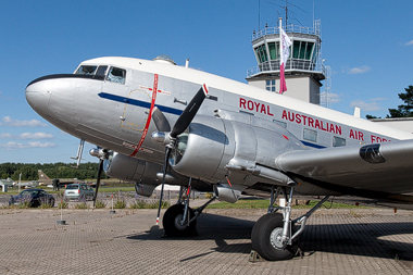 Douglas DC-3 / C-47 Dakota