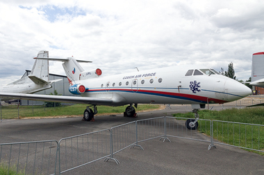 Luftfahrtmuseum Prag-Kbely - Jakowlew Jak-40