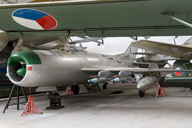 Luftfahrtmuseum Prag-Kbely - Mikojan-Gurewitsch MiG-19PM