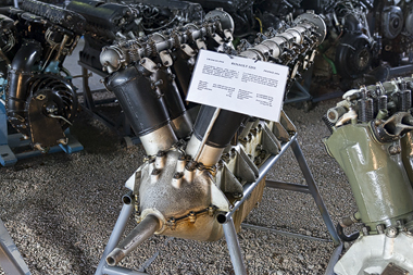 Luftfahrtmuseum Krakau - Renault 12Fe