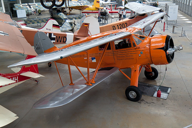 WACO YKS-6