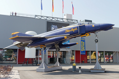 McDonnell Douglas F-4J Phantom II